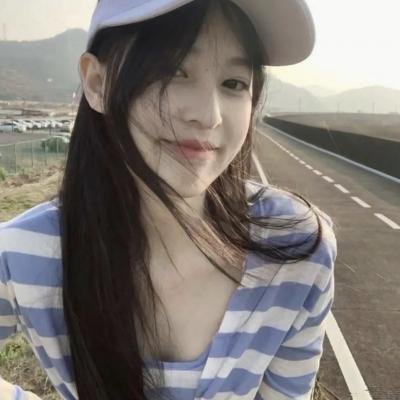 湖边散步